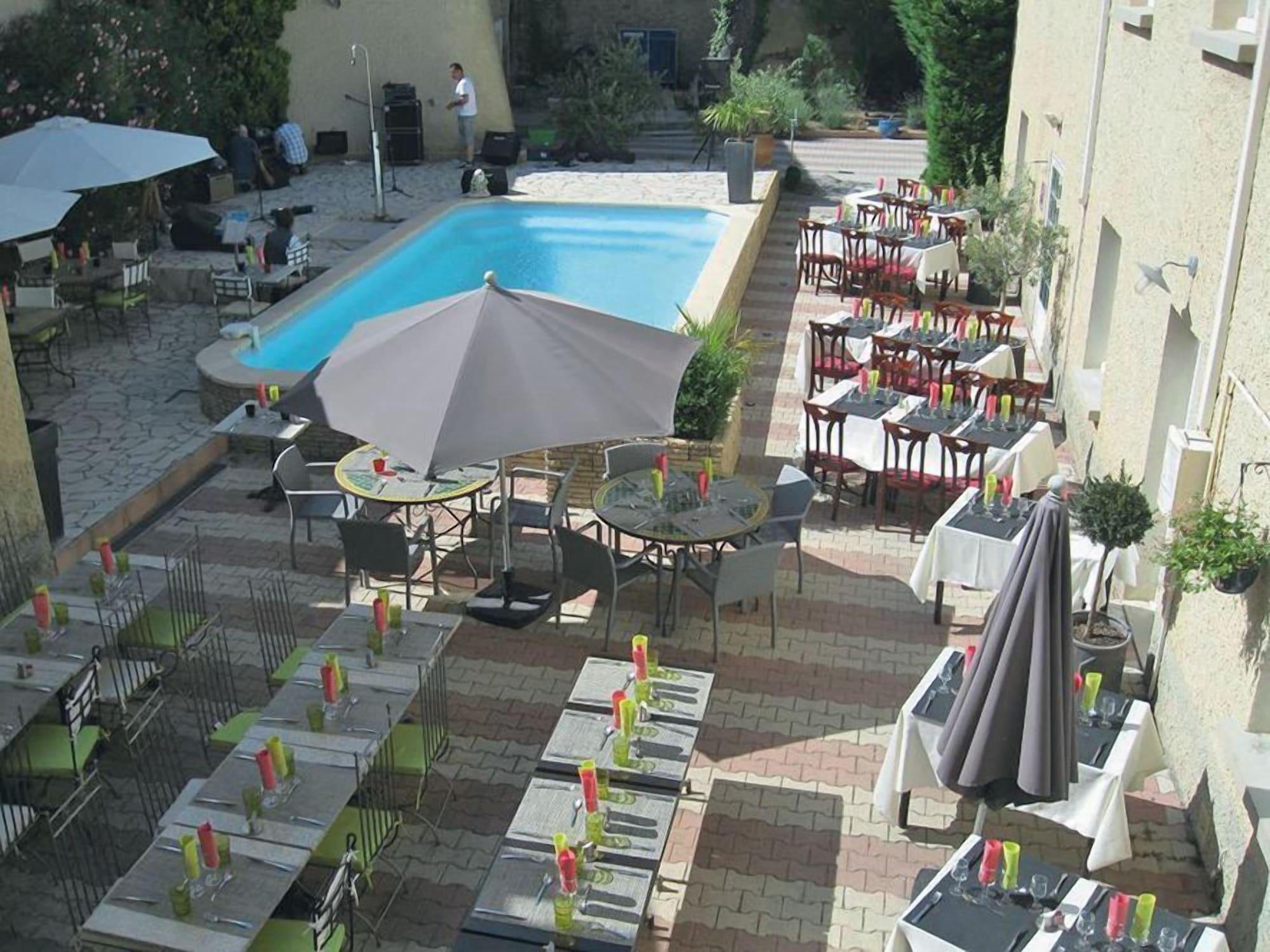 Hotel La Bastide D'Entraigues Exteriör bild