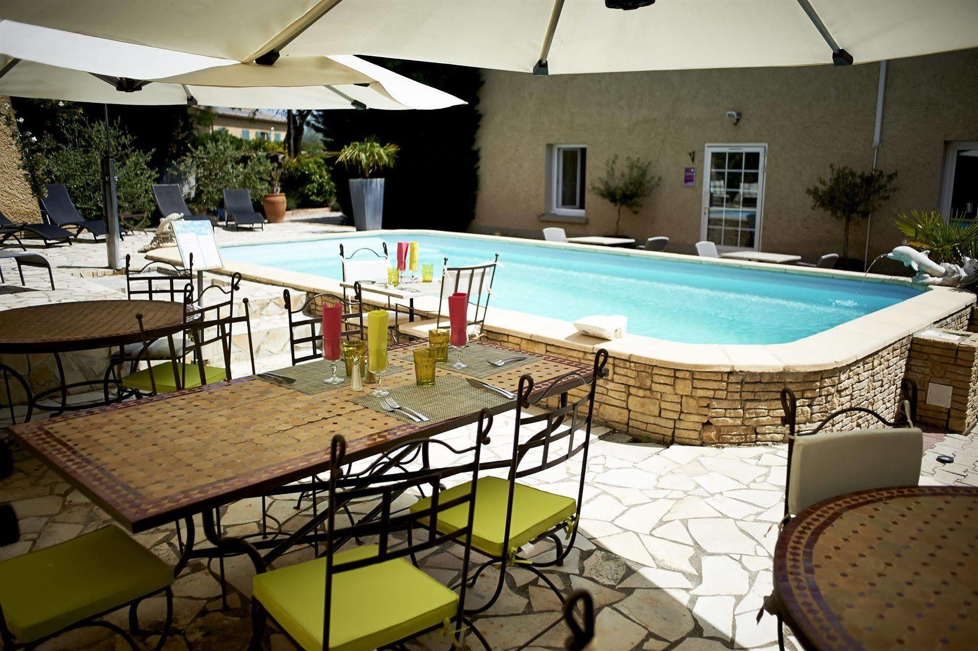 Hotel La Bastide D'Entraigues Exteriör bild