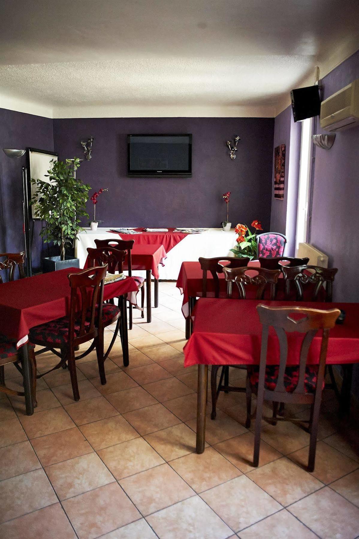 Hotel La Bastide D'Entraigues Exteriör bild