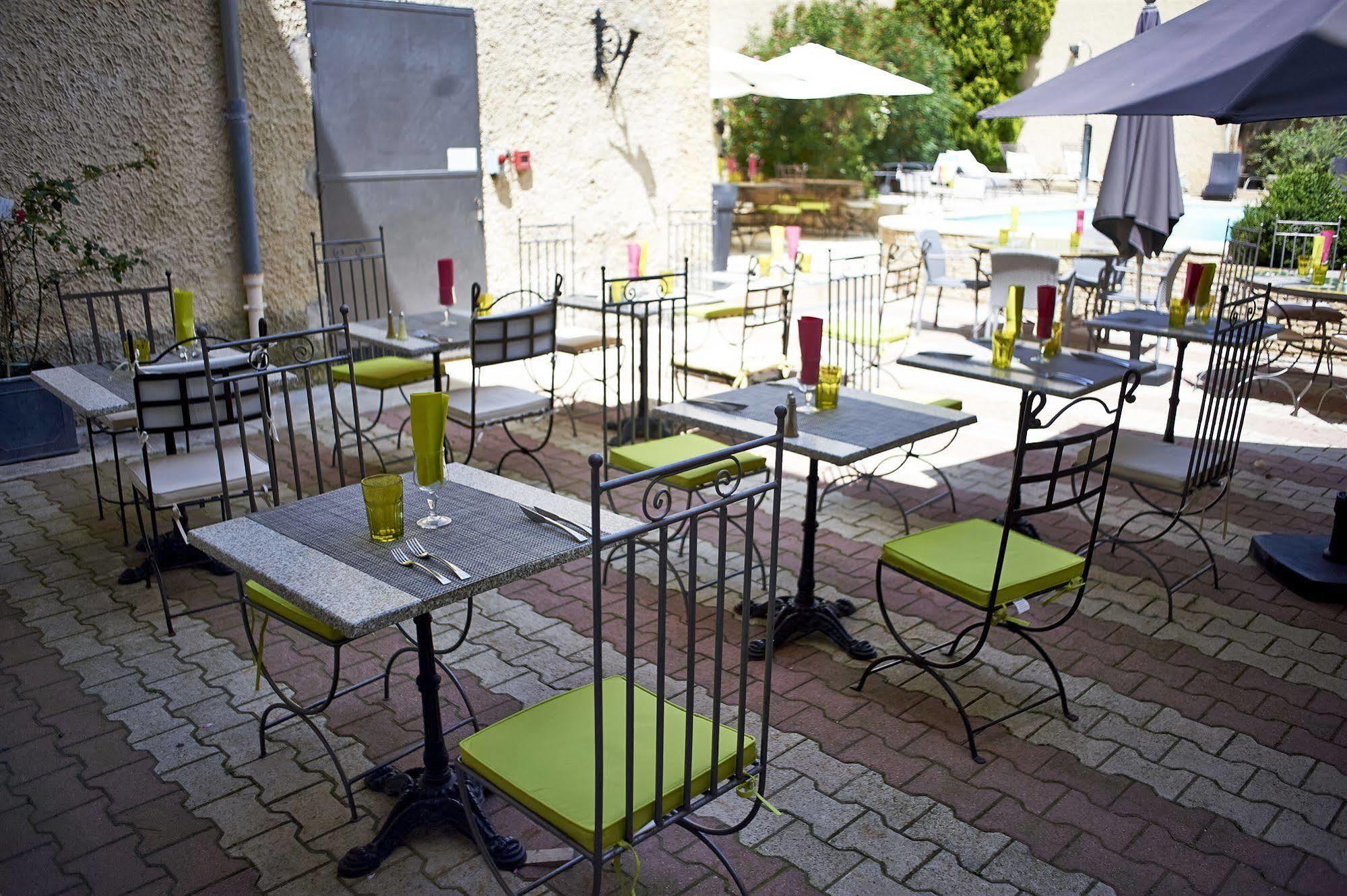Hotel La Bastide D'Entraigues Exteriör bild